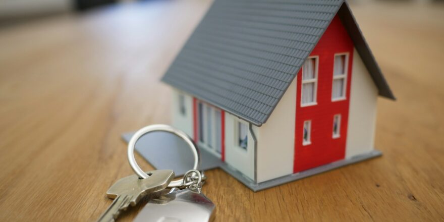 The Unseen Instability of Month-to-Month Renting
